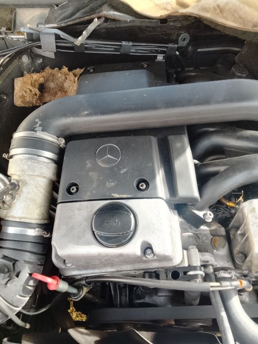 Motor Mercedes C220D OM604