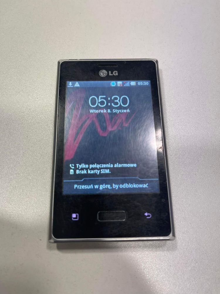 Telefon sprawny lg l3