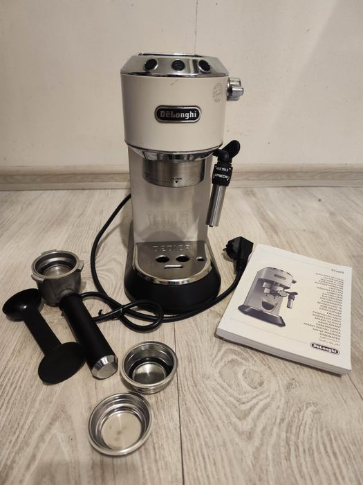Ekspres do kawy DeLonghi