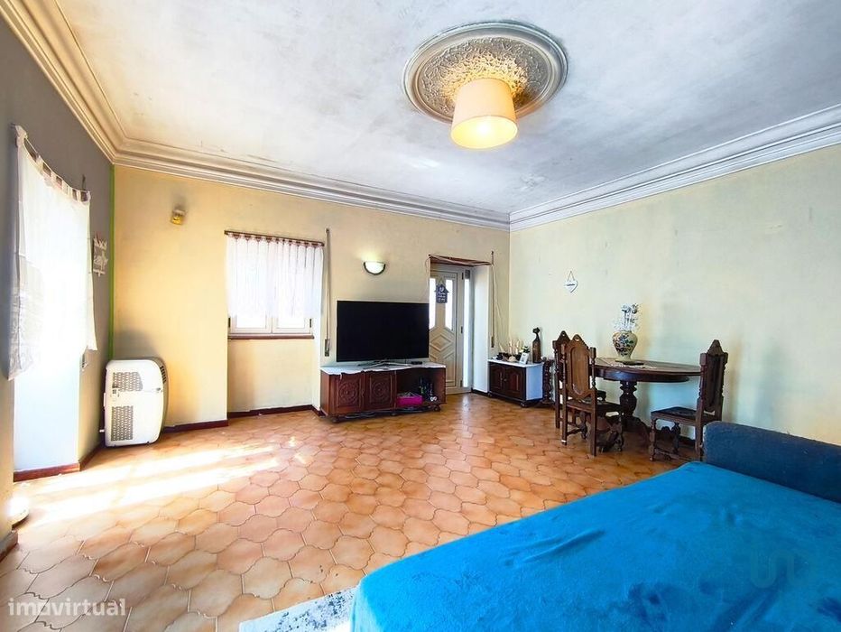 Casa / Villa T3 em Darque de 234,00 m2