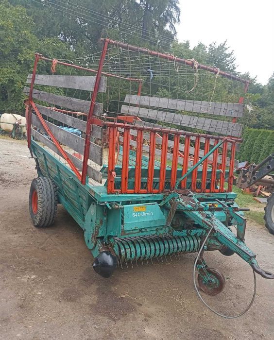 Przyczepa samozbierająca Steyr Hamster Minor