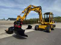 Komatsu PW 110R  obracana łyżka, rotor, dużo dodatkowego osprzętu