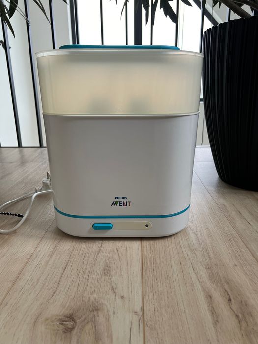 Philips AVENT elektryczny sterylizator parowy do butelek i smoczków