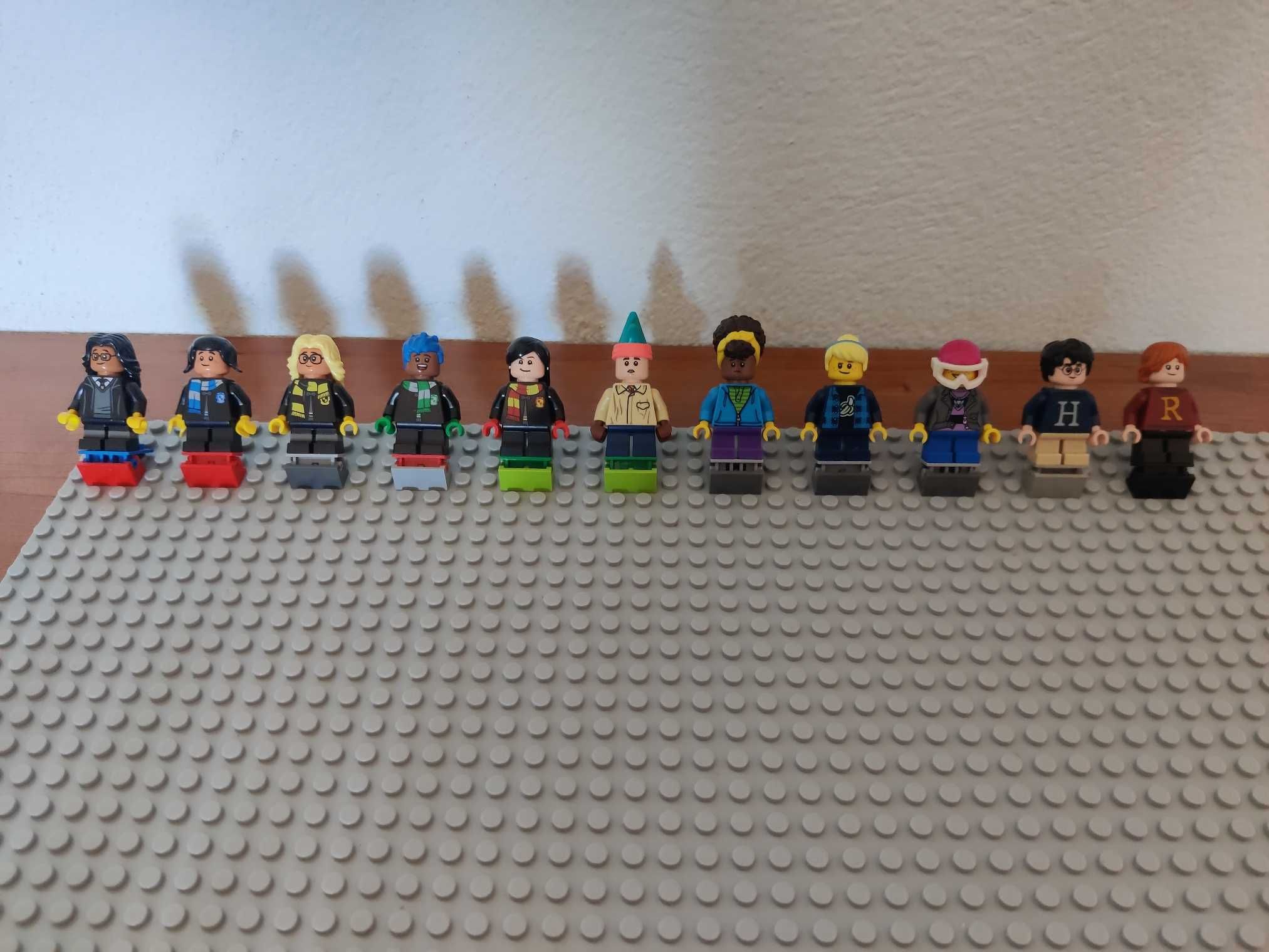 Vendo Lote Minifiguras Lego de varios temas a 0.75€ cada