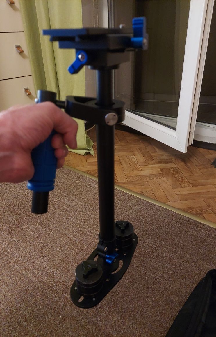 Steadycam 60cm, stabilizator do kamer i aparatu, stan idealny