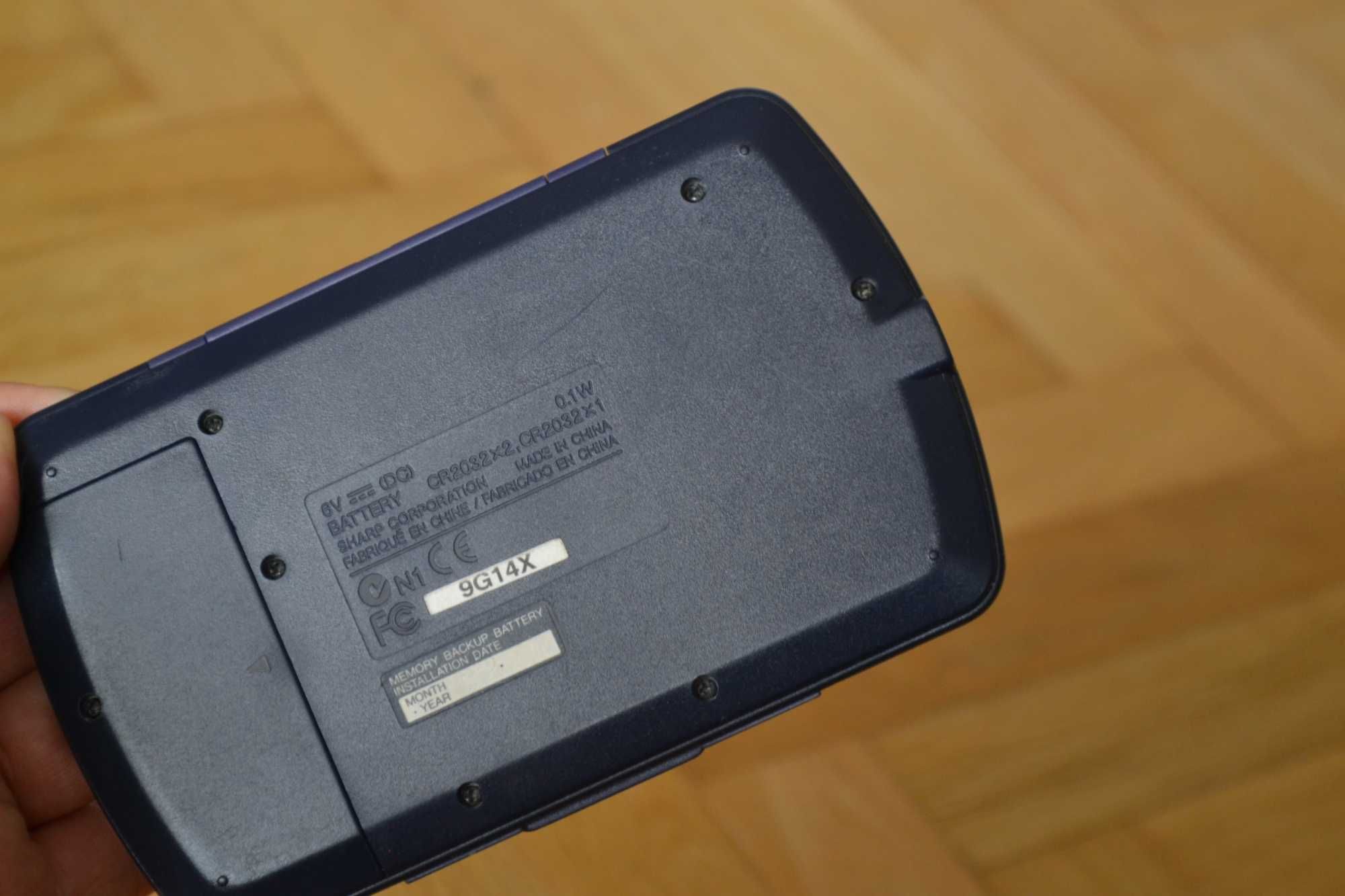 stary retro SHARP organizer kalkulator EL-6750 stan jak na foto
