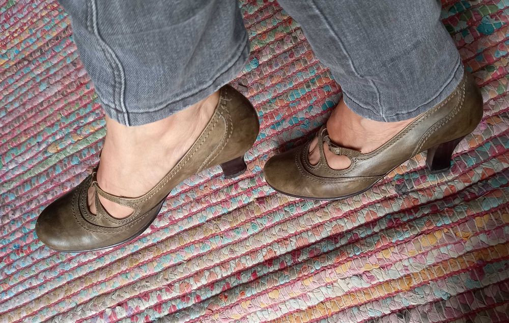 Sapatos com salto alto - Van Dalen - 37