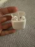 AirPods (gen. 2)