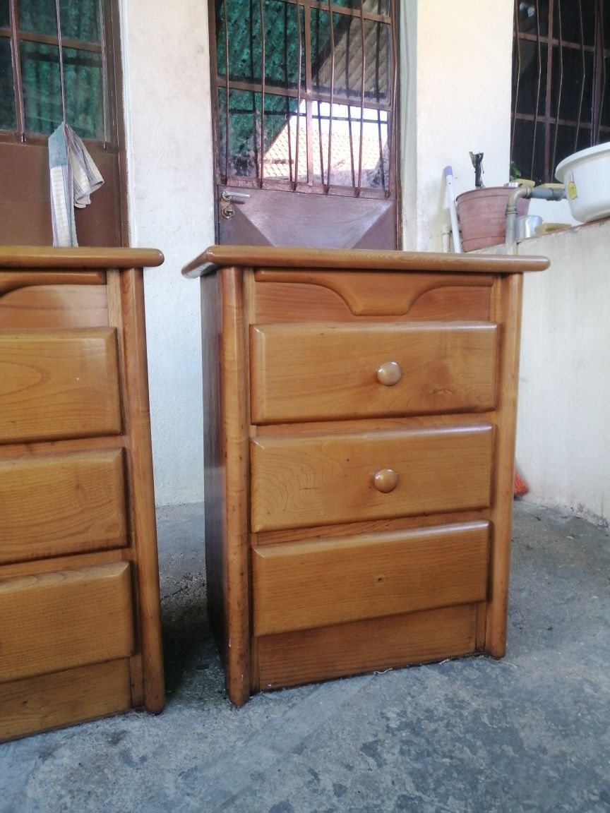 Mesas de Cabeceira