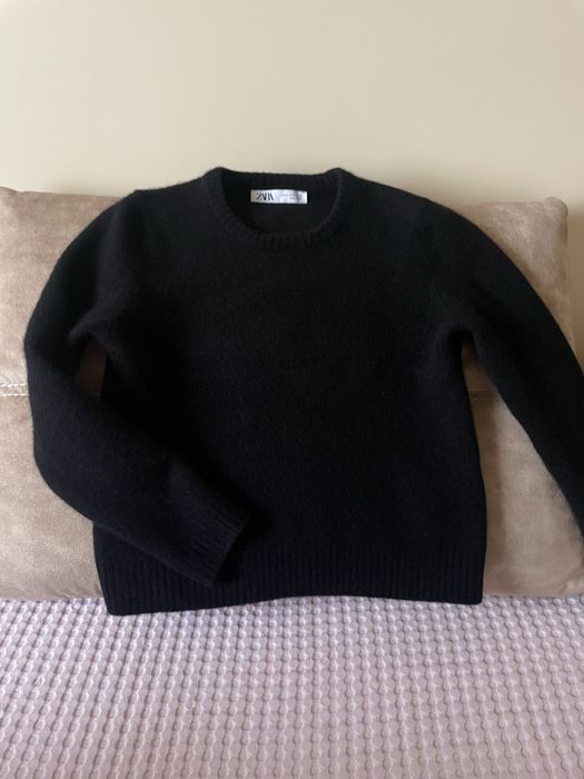 Светр Zara , стильна базова кофта