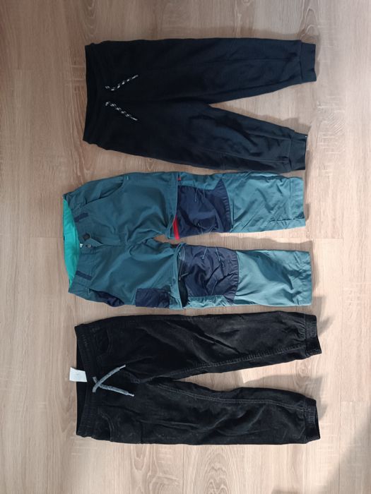 Zestaw 4szt. spodnie chłopięce joggery, górskie H&M Queucha r.104