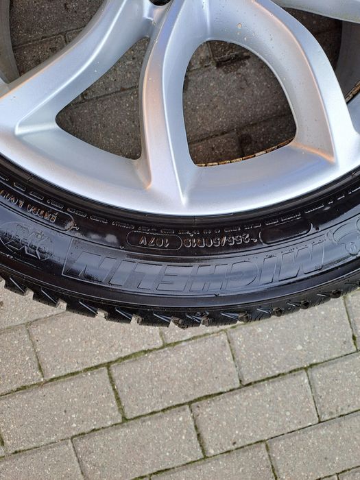Sprzedam Koła zimowe BMW X5 F15