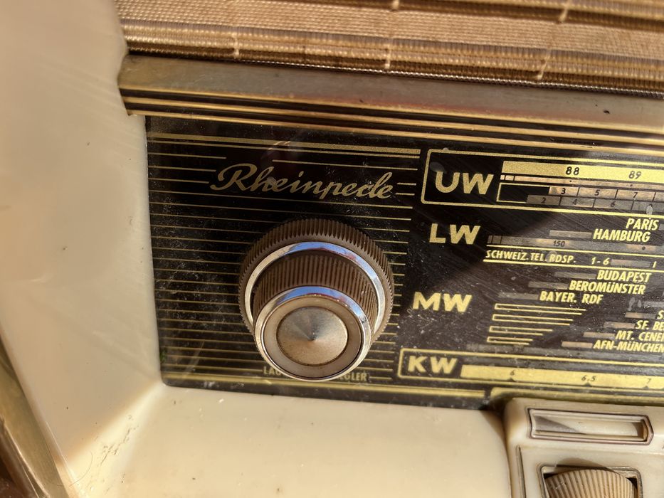 Stare radio lampowe Loewe Opta