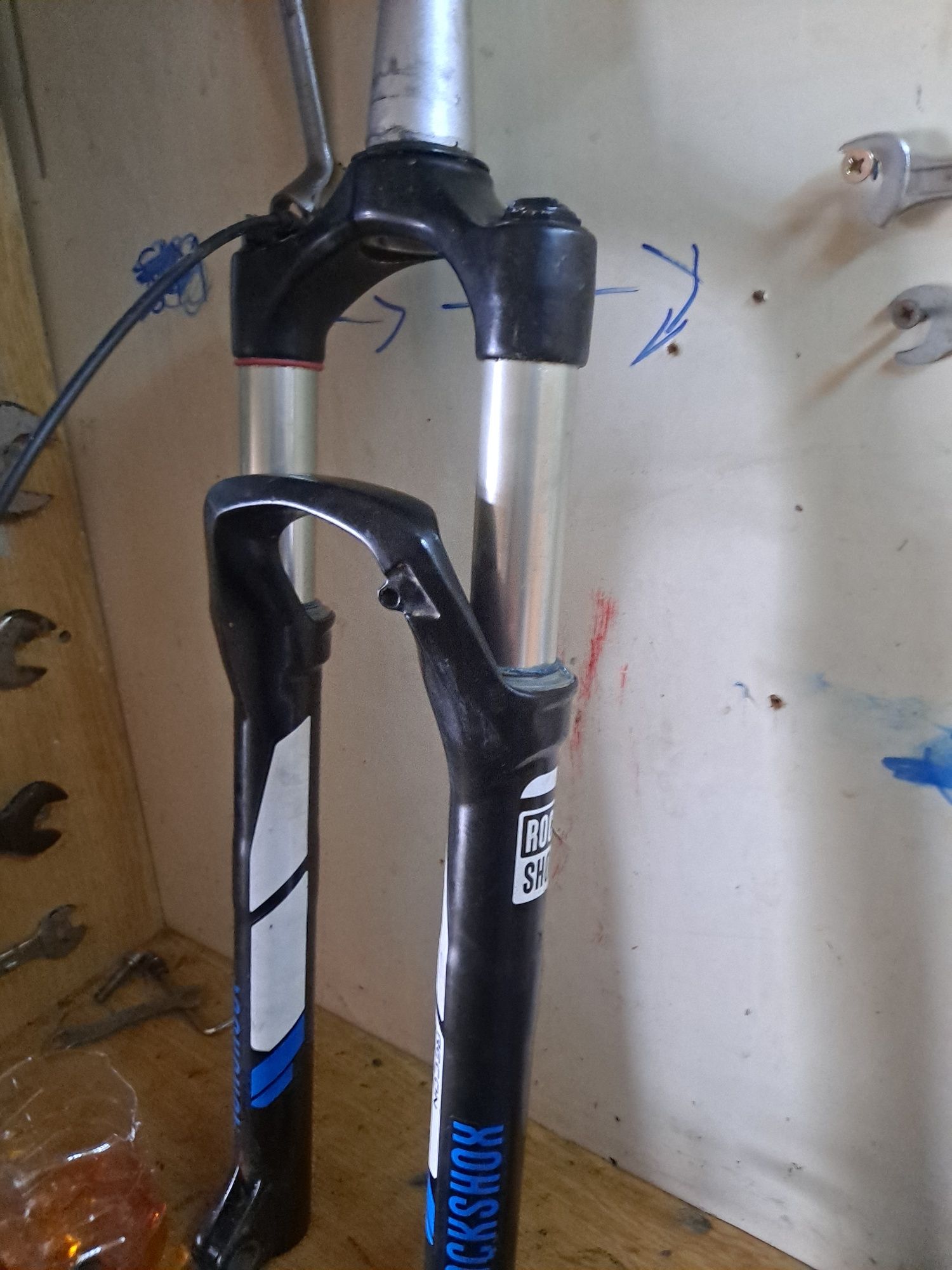 Amortyzator rock shox powietrzny pod koło 27.5