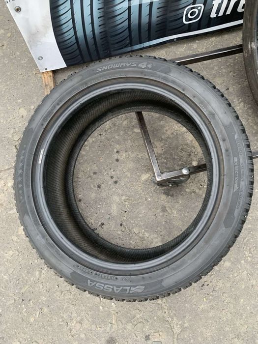 Шини 245/45 R18 Lassa зима 2021 рік 7 мм
