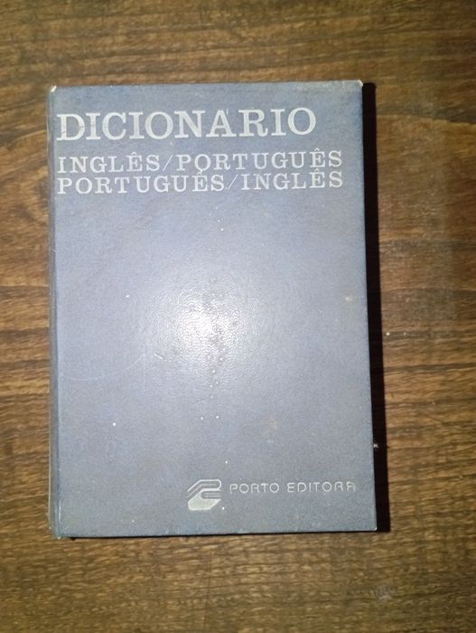 Dicionário Académico Vintage Inglês-Português
