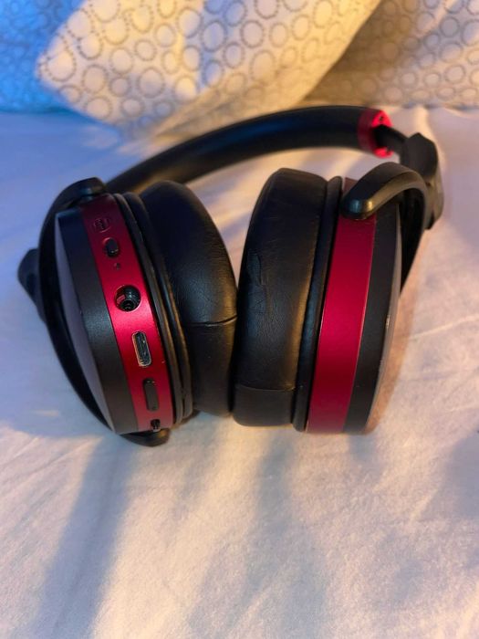 Auscultadores Noise Cancelling Bluetooth Sennheiser HD 4.50R-Vermelho