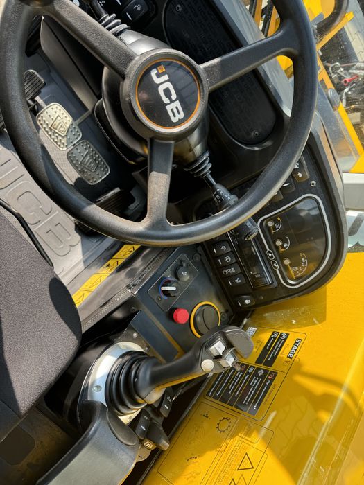 JCB 525-60 AGRI 2020r 1720h joystick klimatyzacja 520,524,527