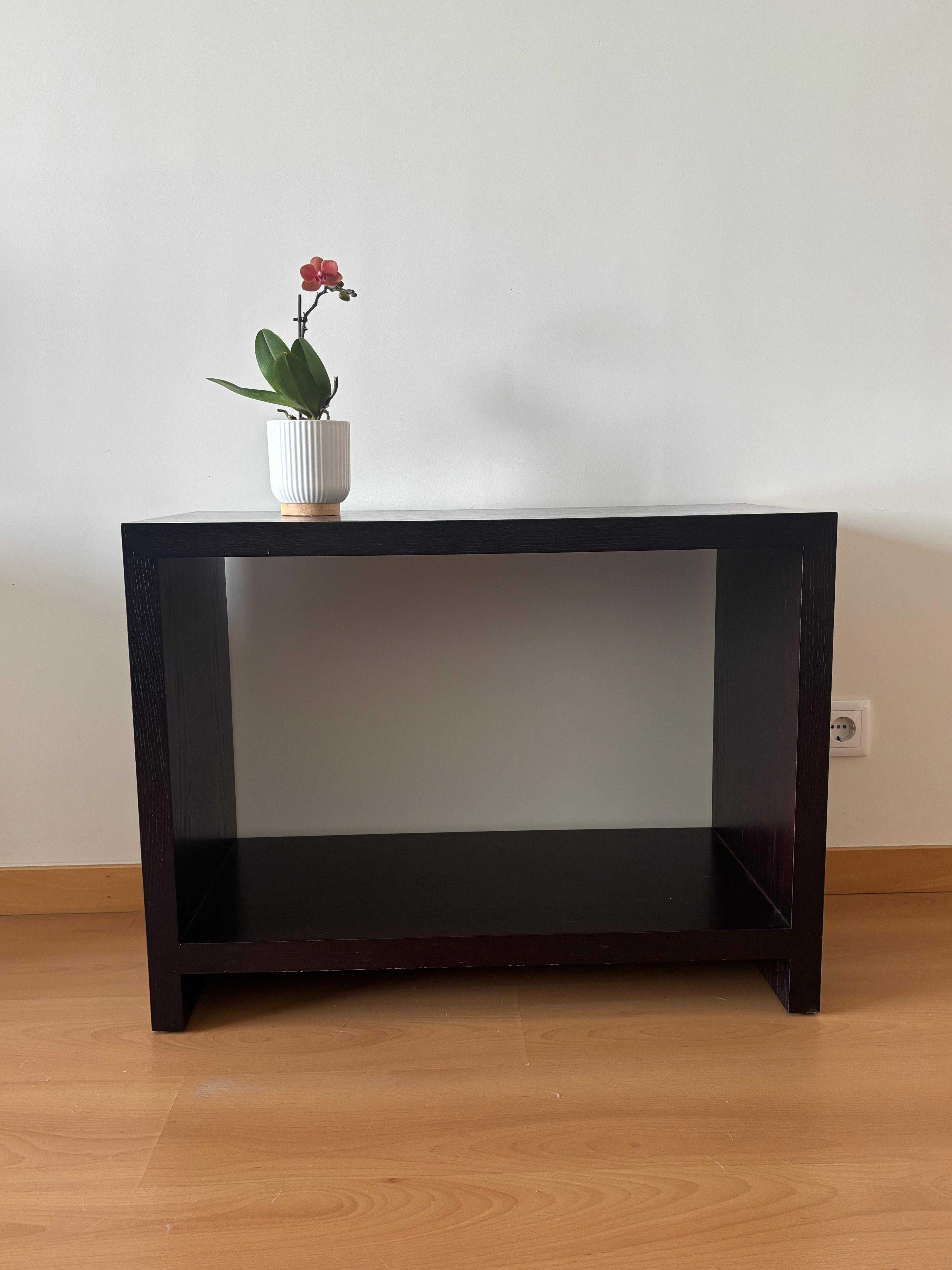 Móvel de TV ou decorativo