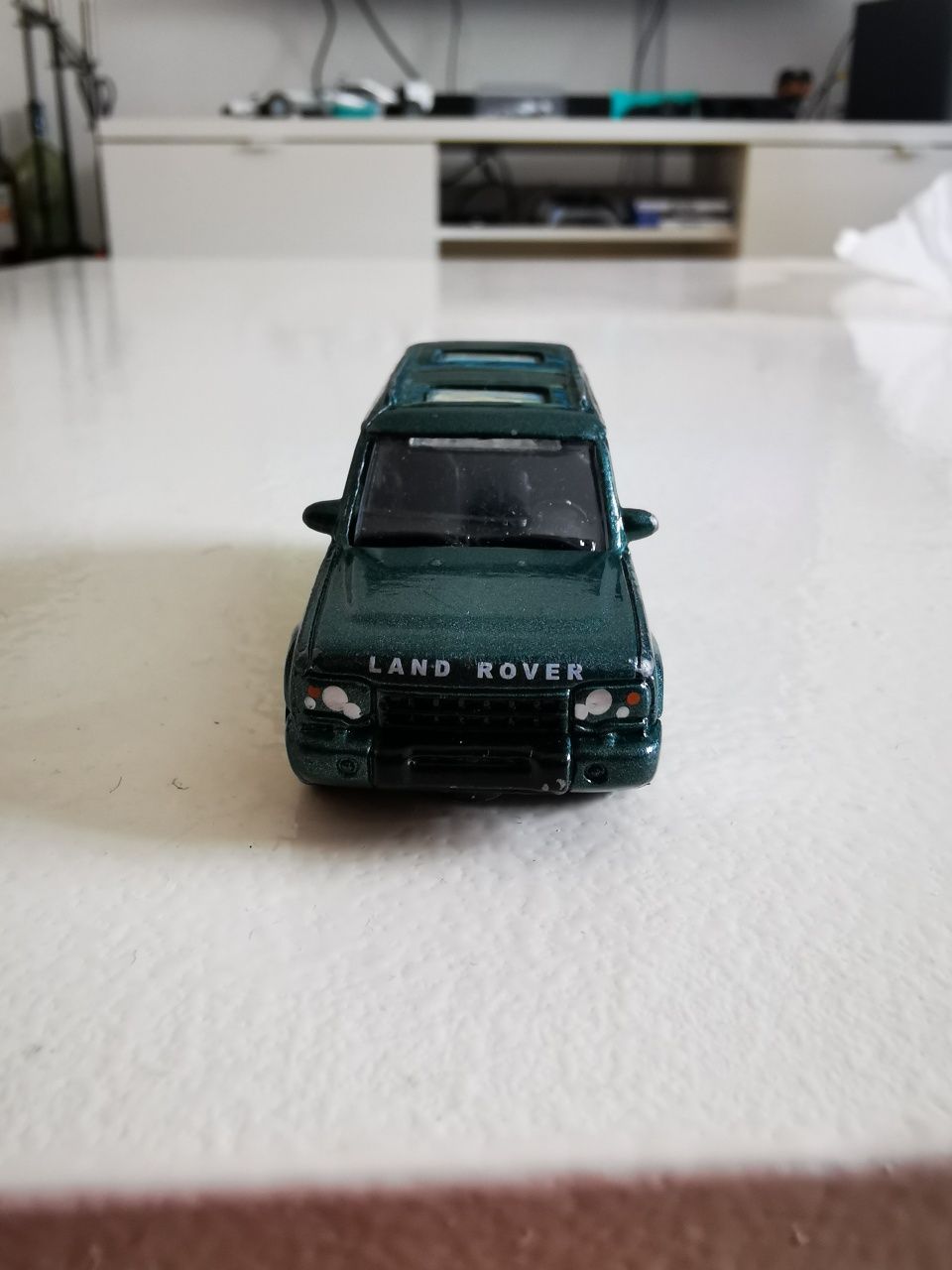 Land Rover Discovery 2004 Motor Max 1/64