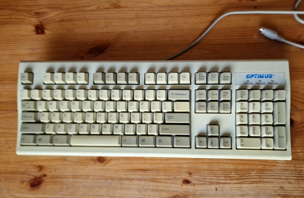 Stara klawiatura Optimus SA. Model KWD-203 ładny stan