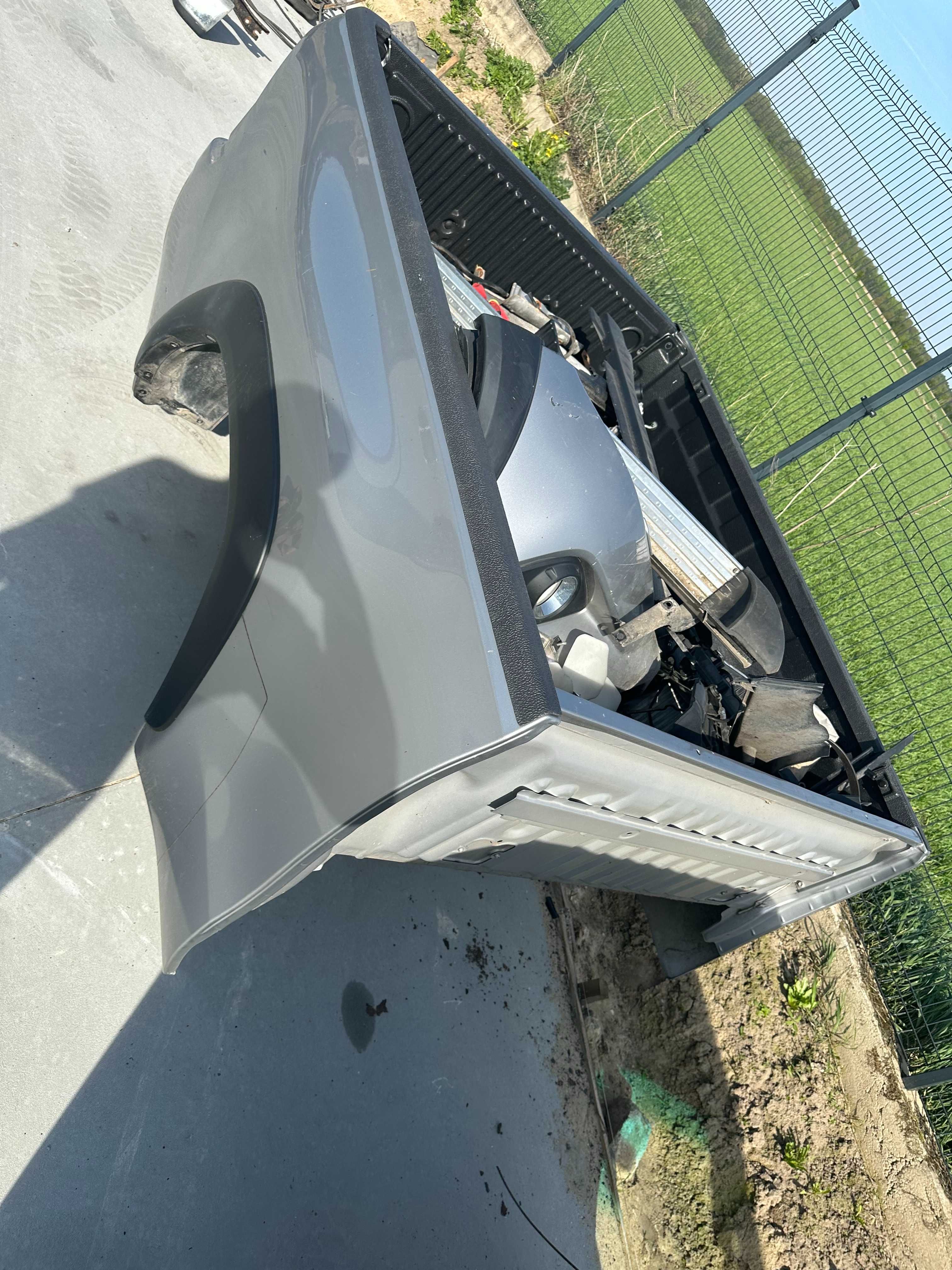 Toyota Hilux VIII 15-25 Paka Skrzynia Ładunkowa 1.5 Cab Extra Cab 1D6