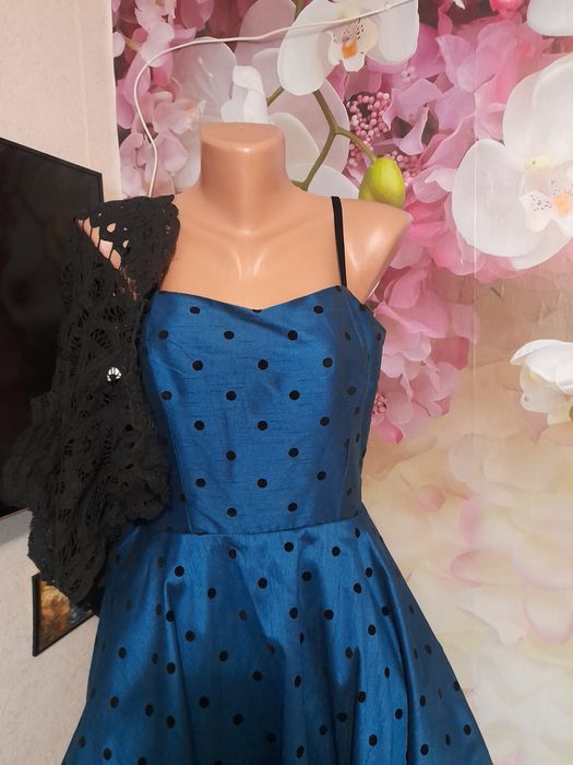 Платье вечернее.Размер s,m.