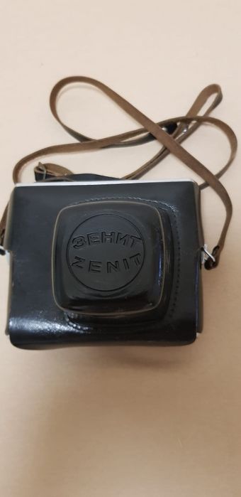 Aparat Zenit ET z obiektywem Helios 44 M-4