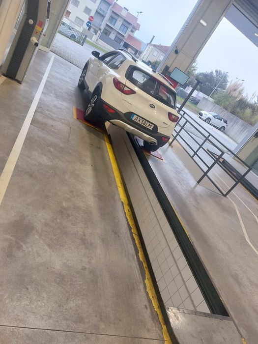 Kia Stonic  2021 híbrido