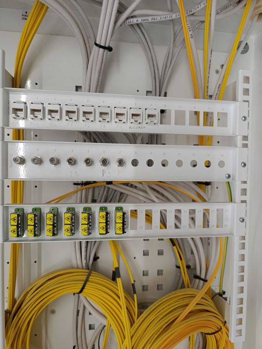 Engenheiro Eletrotécnico Certificado | Electrical Engineer Certified