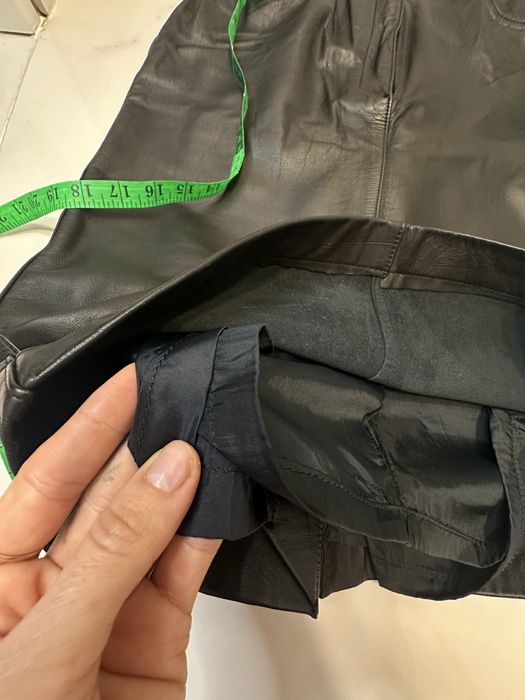 Шкіряна спідниця міді М-л натуральна шкіра