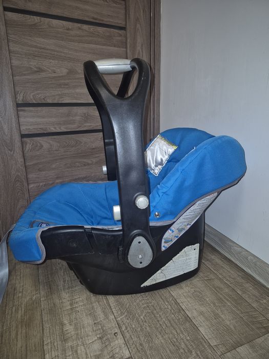 Автокрісло chicco artsana 0-13кг автопереноска Чікко