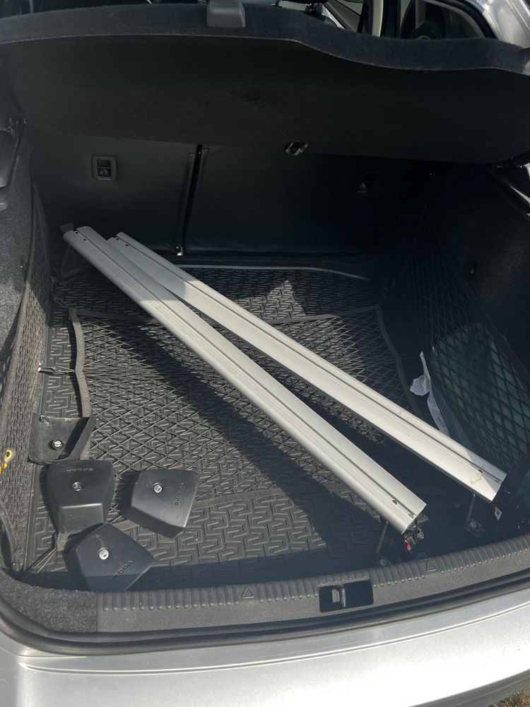 Багажник на дах Skoda Octavia A8 A7 рейлінги