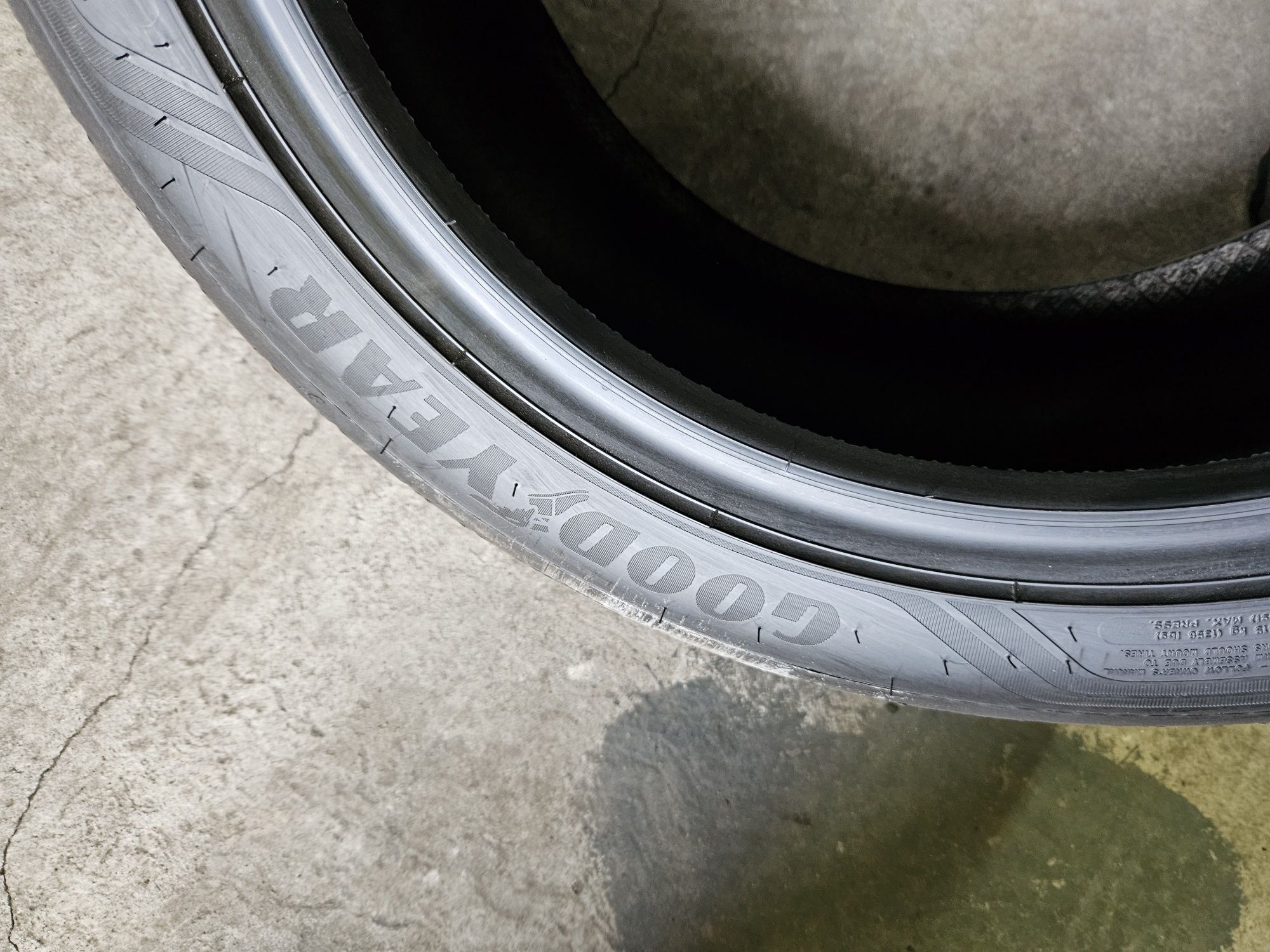 opony używane 225/45R17 Goodyear EAGLE F1 asymetric 3