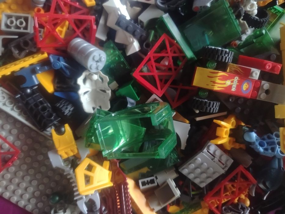 Klocki LEGO i typu LEGO. Na wagę.