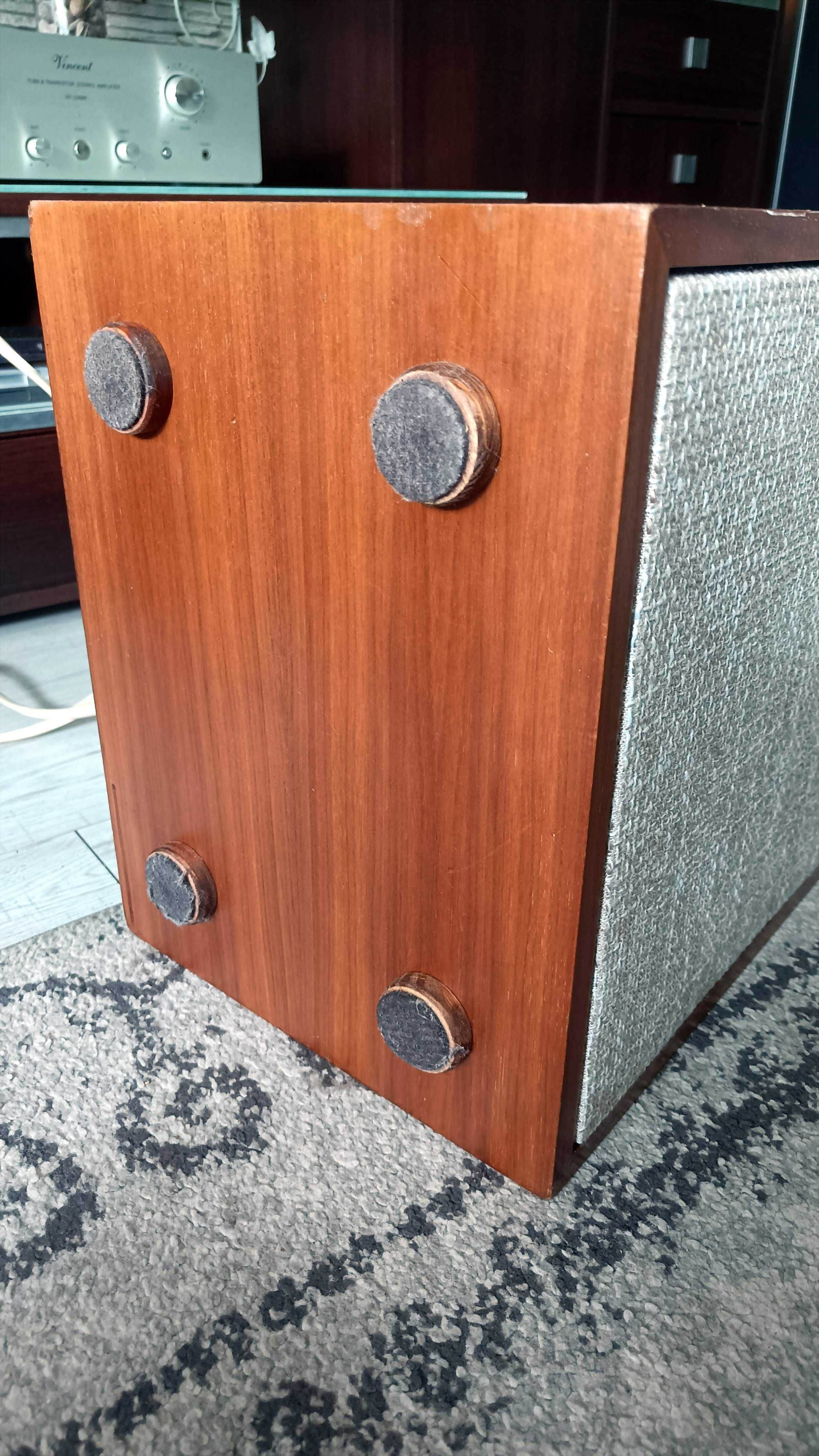 BIAŁY kruk- Telefunken  L 645 z 1966r -16 OHM
