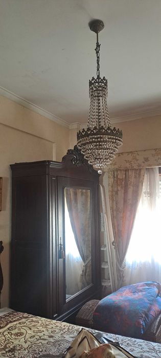 Mobília de quarto de corpo e meio (vende à peça)