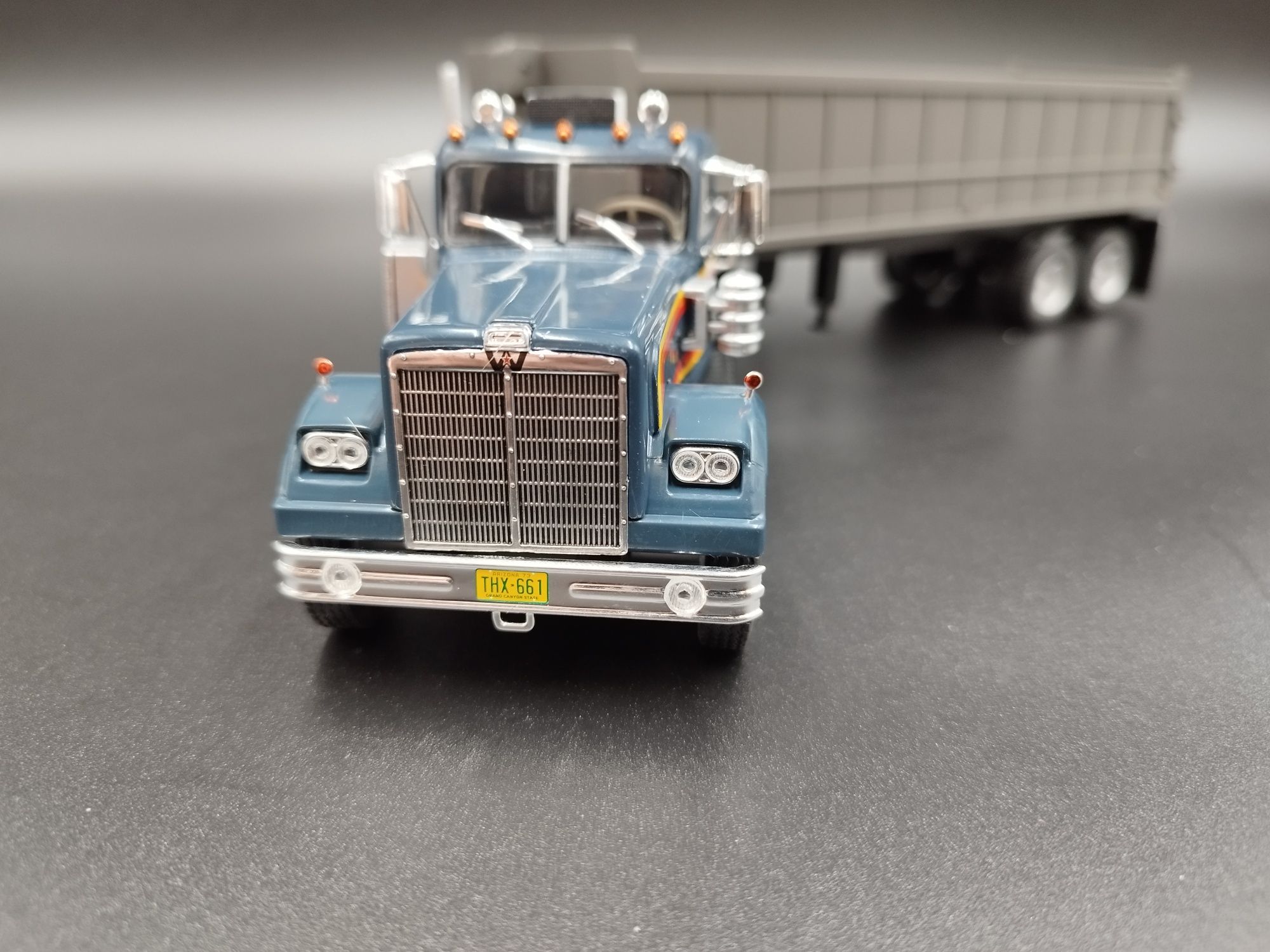 1:43 Altaya 1970 Western Star 4864 model nowy