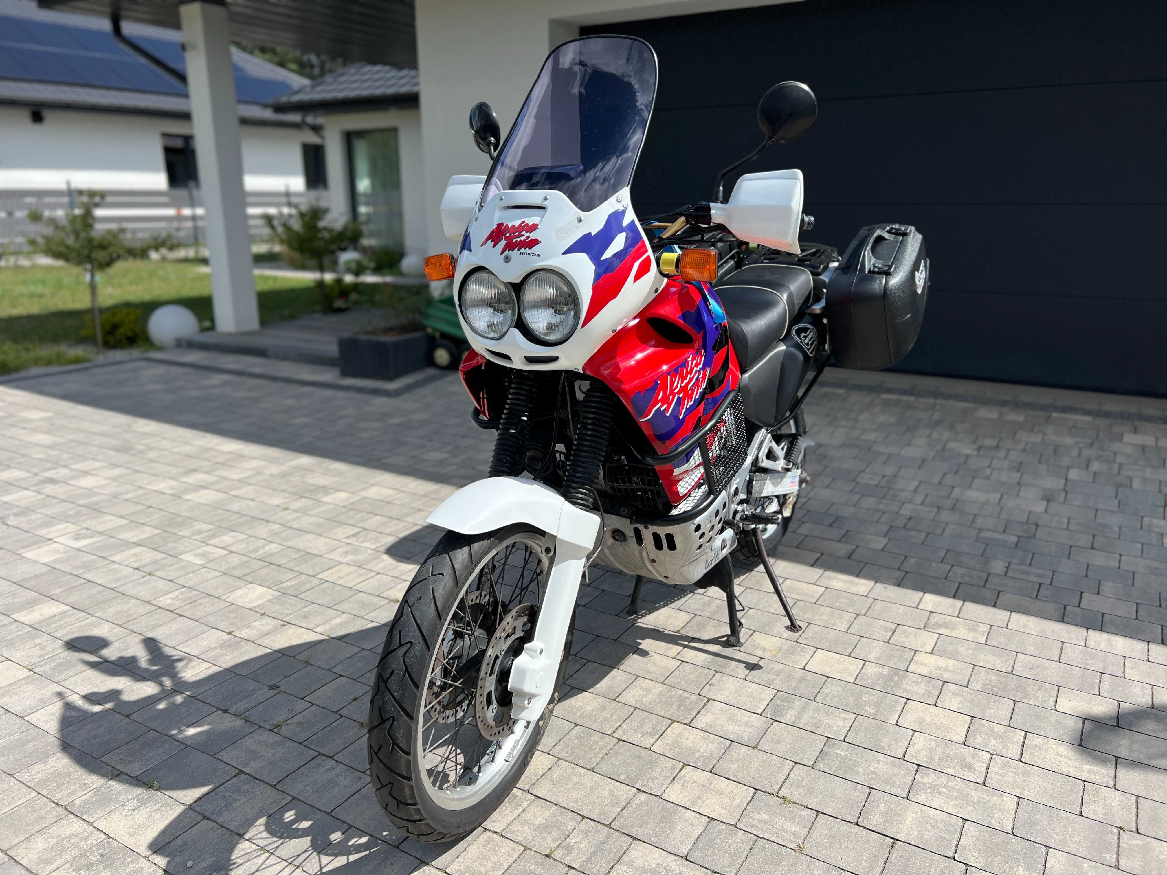Honda Africa Twin XRV750T