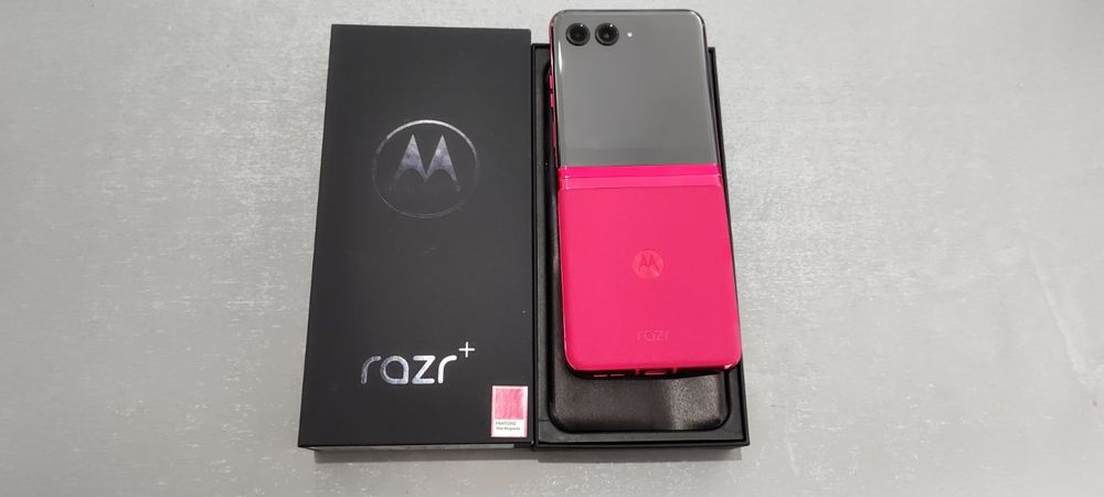 Motorola Moto Razr 40 Ultr,  Razr + Моторола разр, Райзер