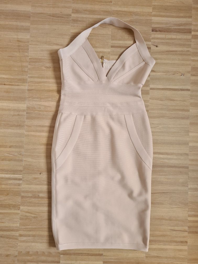 Sukienka XS, cielista dopasowana