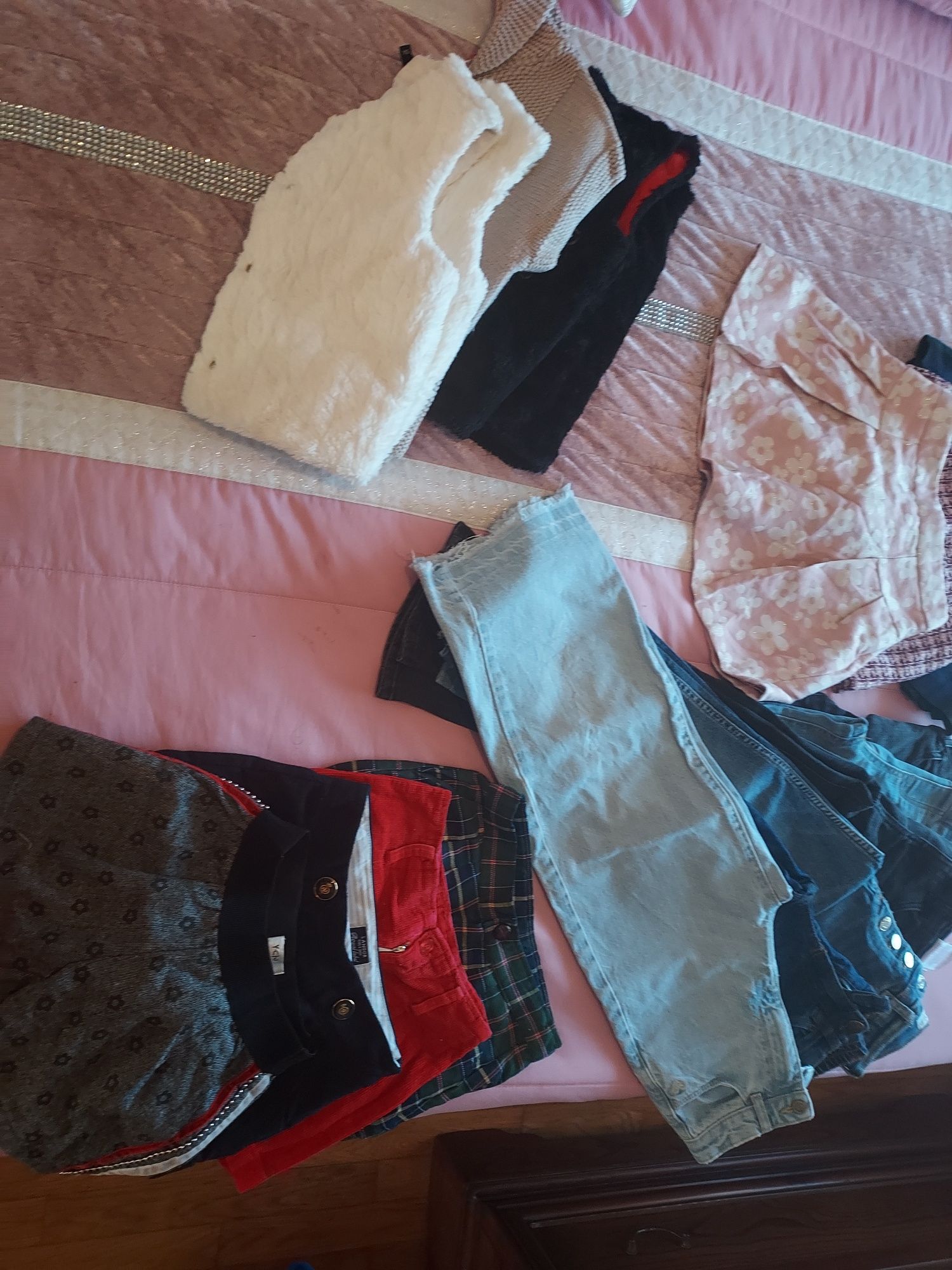 Lote de roupa menina 77/ 8 anos