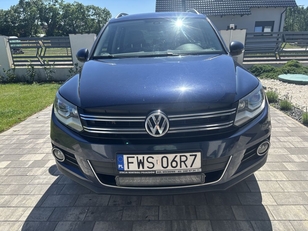 VW TIGUAN 2,0tdi  xenon , 4 motion kamera , bezwypadkowy webasto led