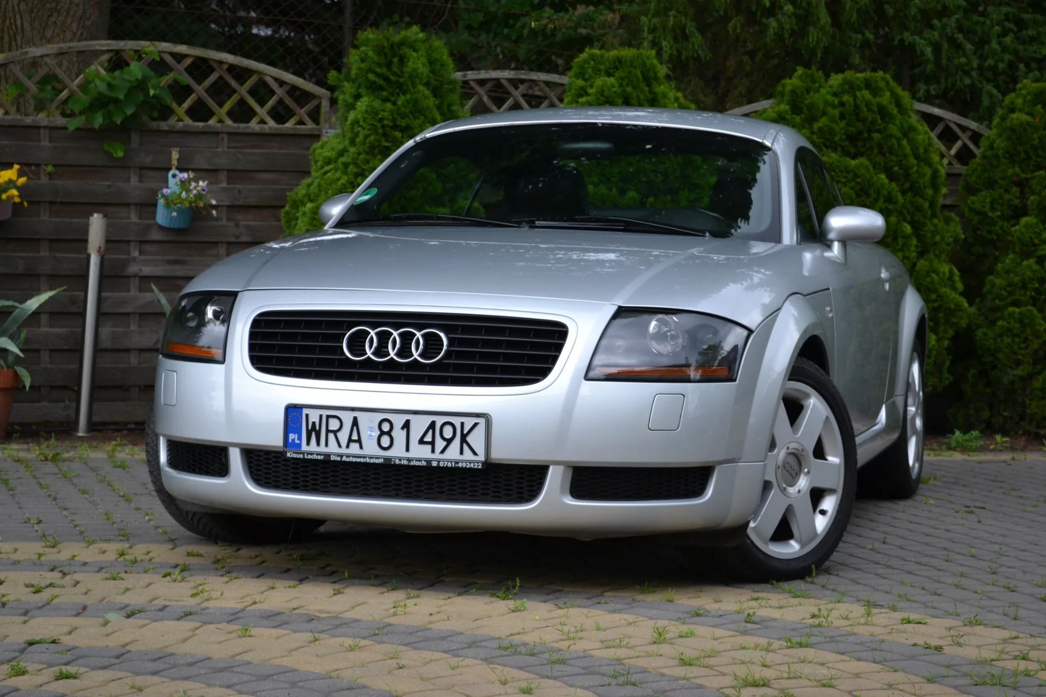 Audi TT Coupé 1.8 Turbo S-line