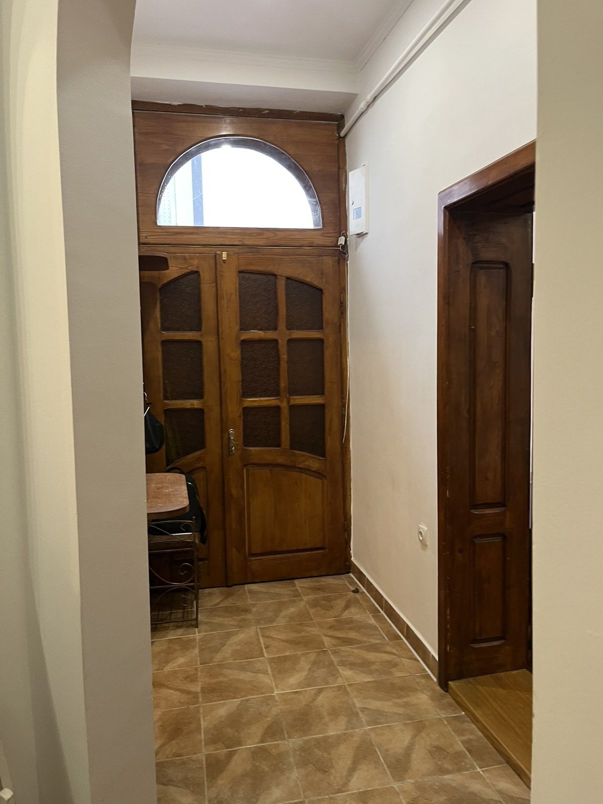Продається 2 кімн. кв-ра в центрі м. Ужгород
