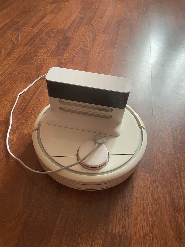Робот-пылесос Xiaomi mi Vacuum clianer