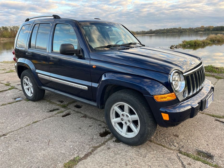 Jeep Cherokee Jeep Cherokee KJ „” 2.8 CRD „” z Włoch „”Super stan