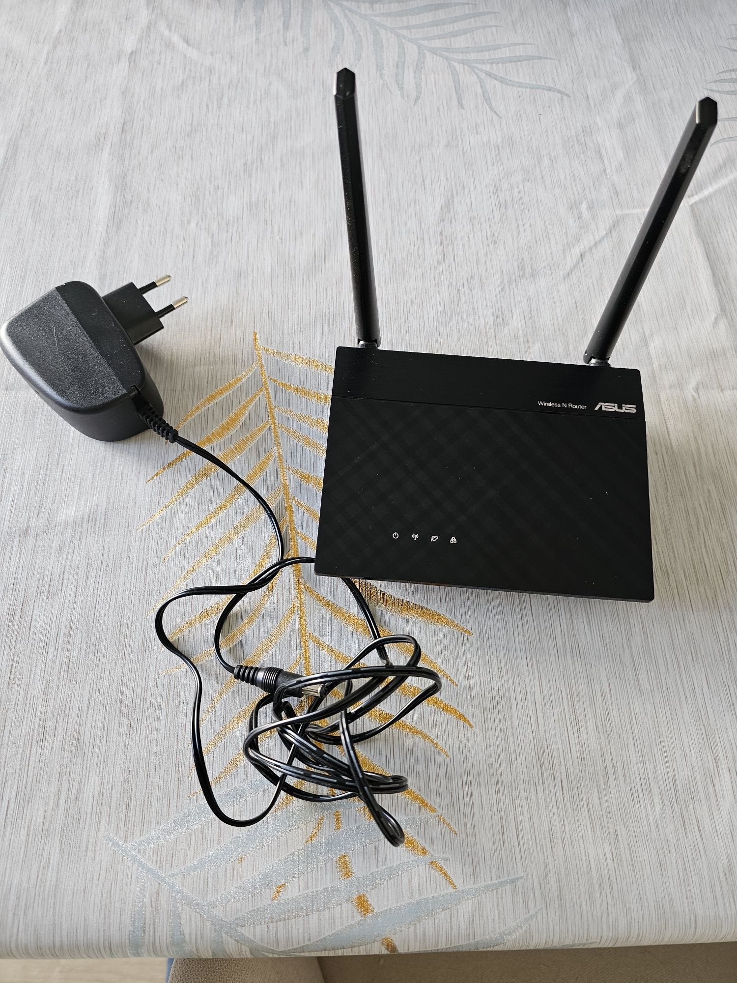 Router Asus RT N12+ B1