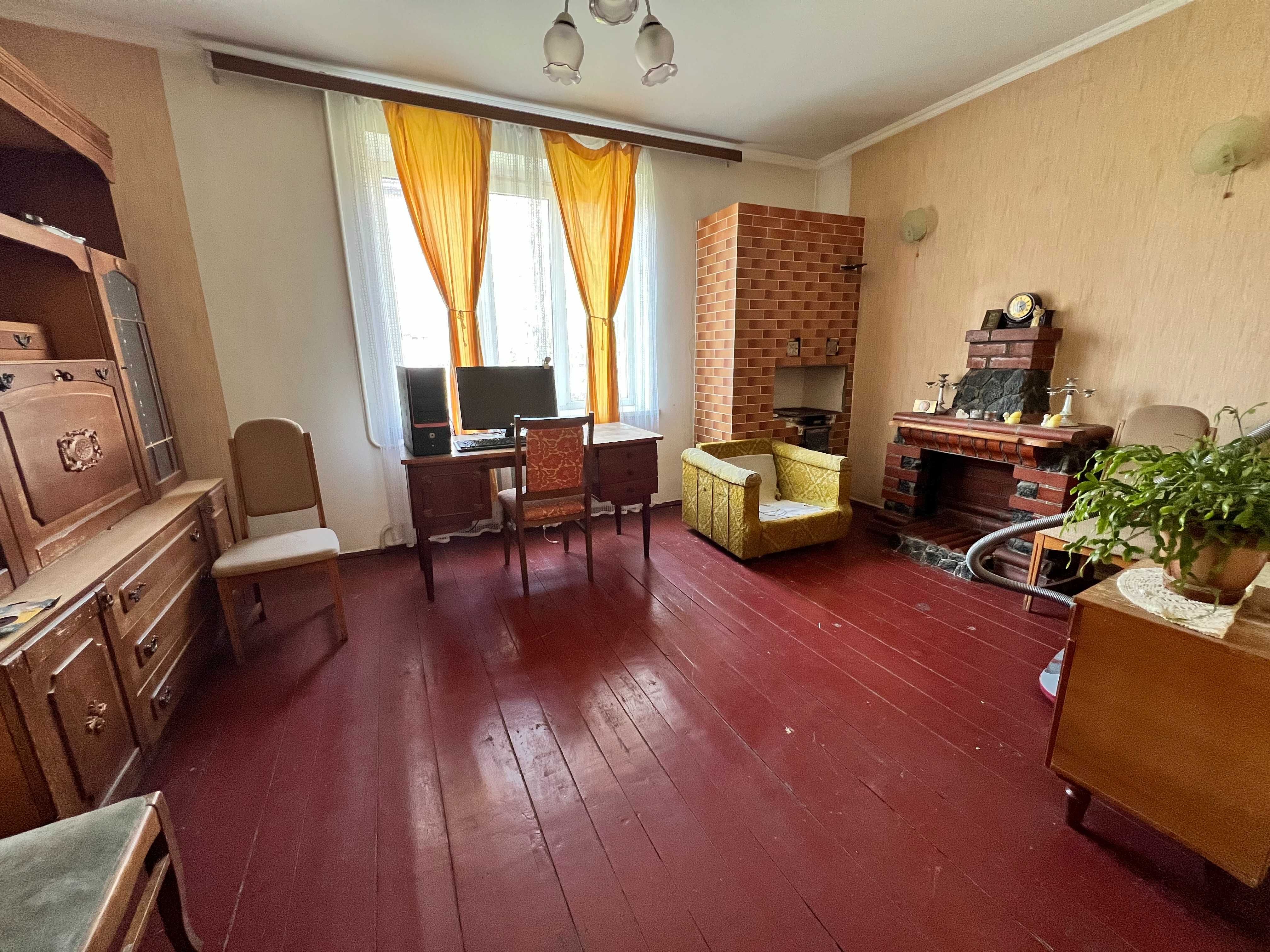 Цегляний 2 поверховий будинок с.Станишівка