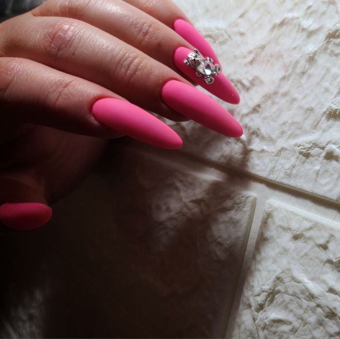 Маникюр р-н Таирова (Киевский рынок)